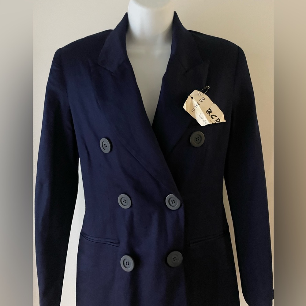 Vintage navy blue double breasted BCBG PARIS Bon Chic blazer jacket to the max